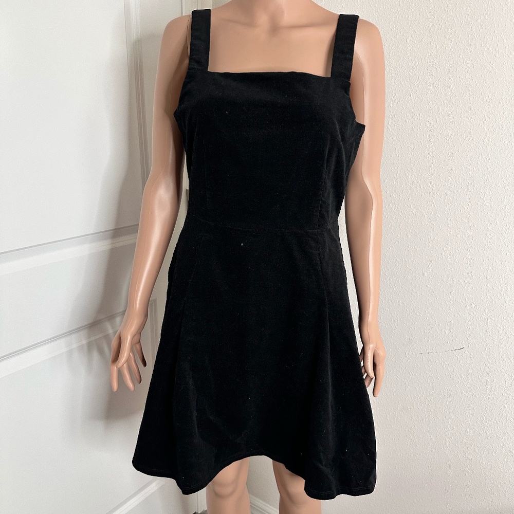 Copper Key Black velvet Tank mini fit and flare dress in size Large.